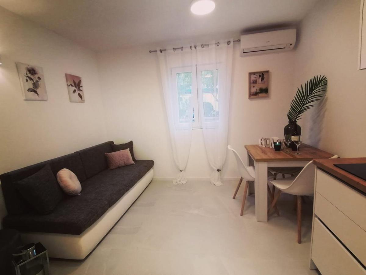 Apartmani Zoric Vodice Habitación foto