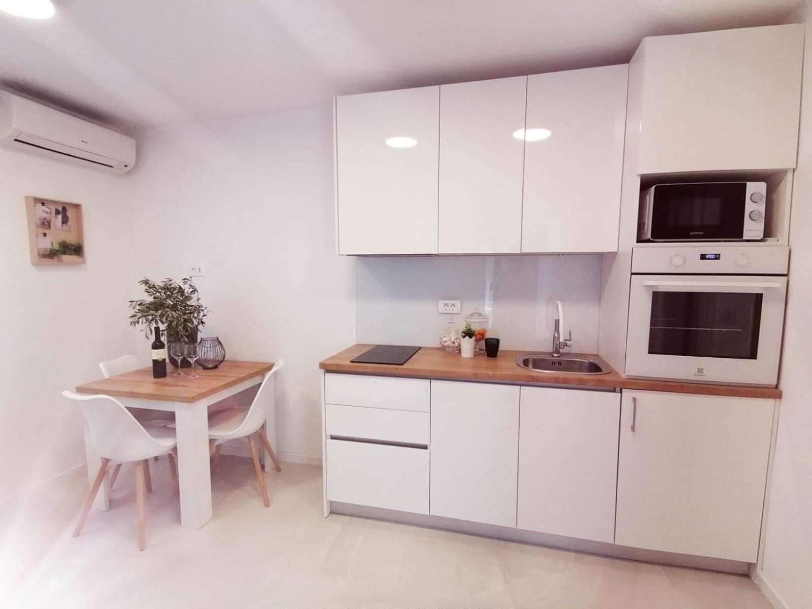 Apartmani Zoric Vodice Habitación foto