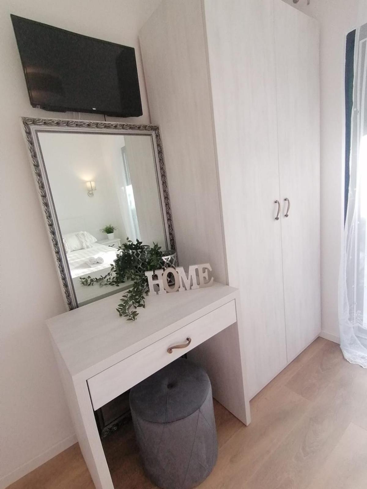 Apartmani Zoric Vodice Habitación foto