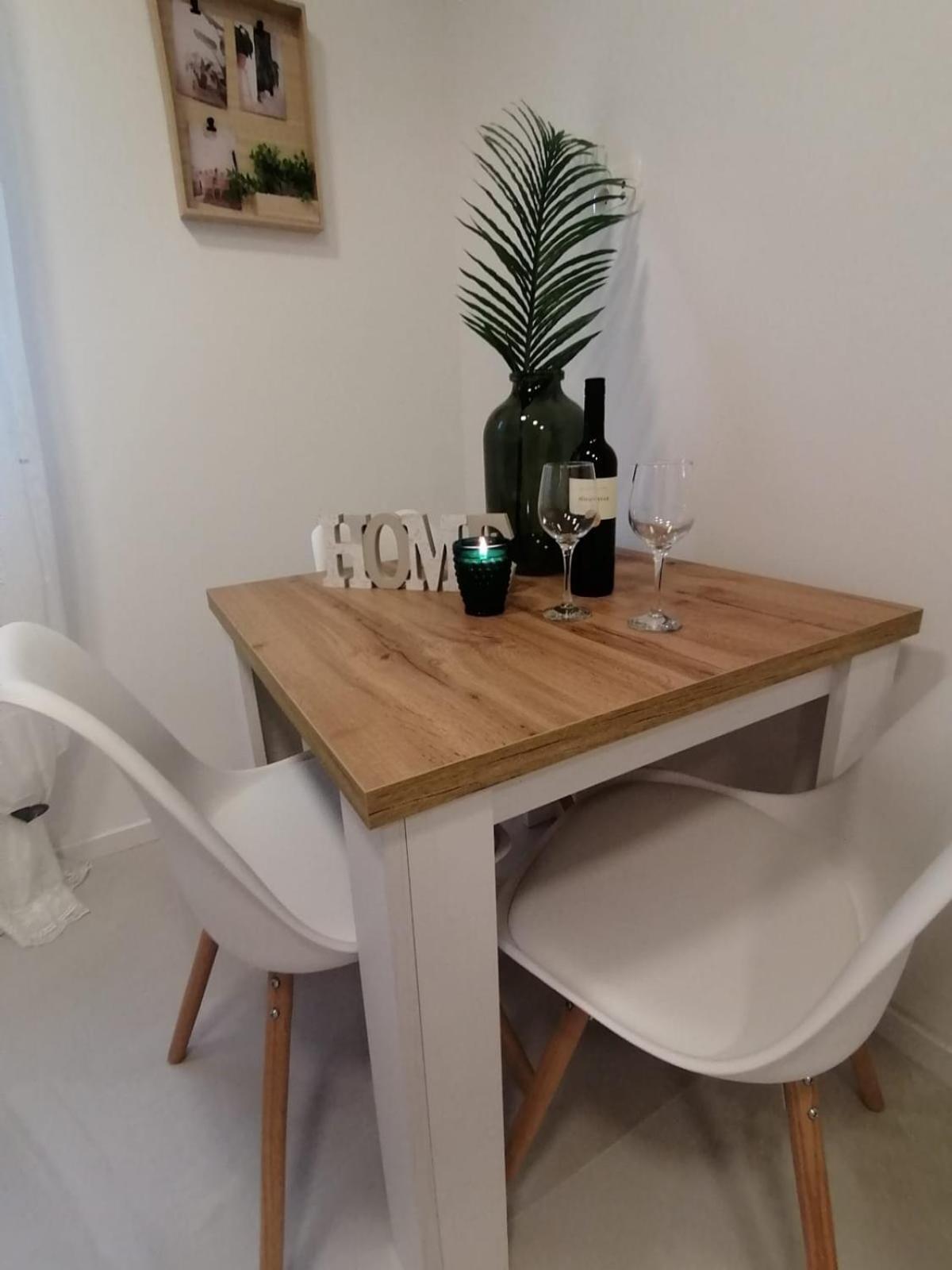 Apartmani Zoric Vodice Habitación foto