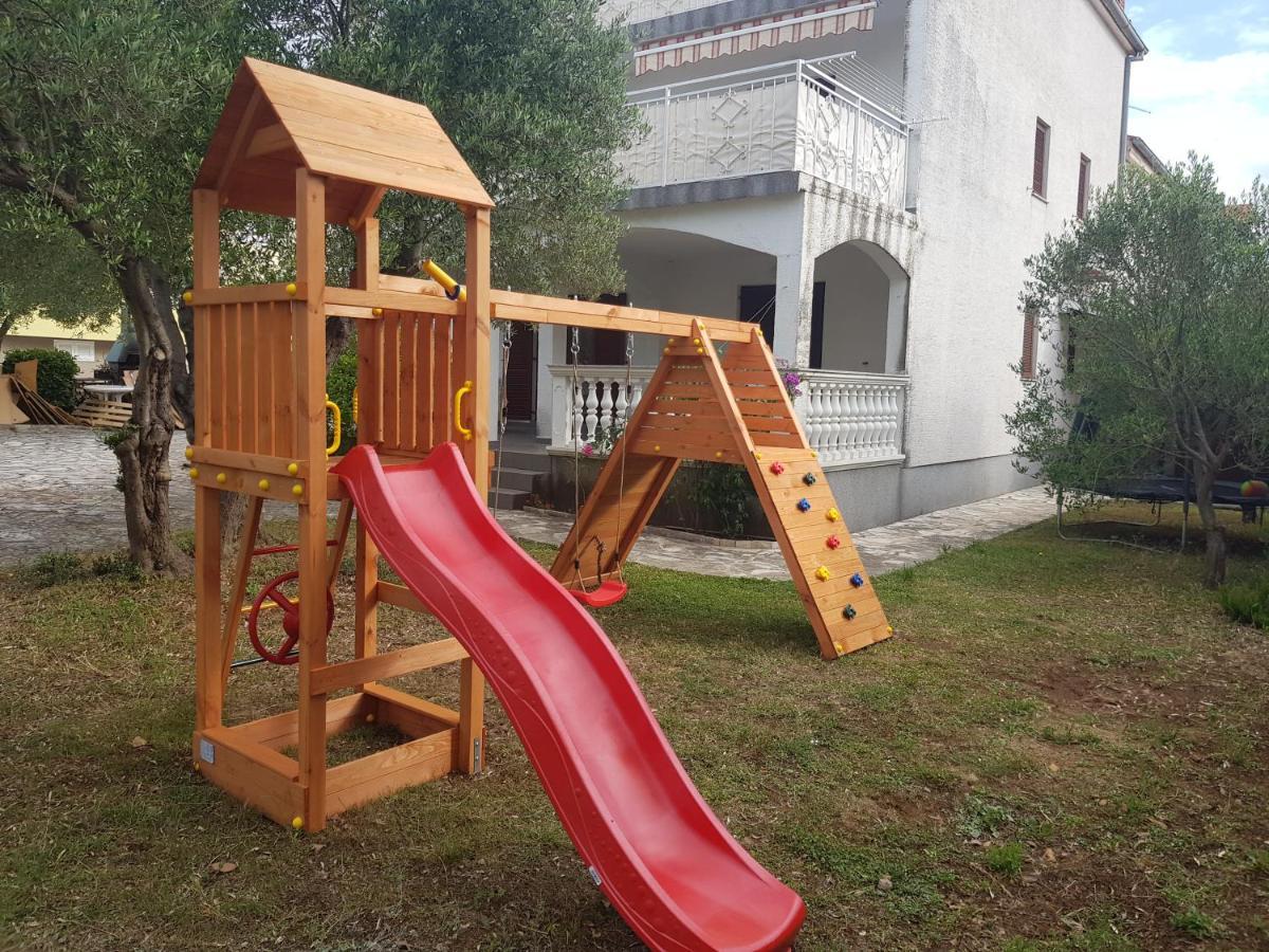 Apartmani Zoric Vodice Exterior foto